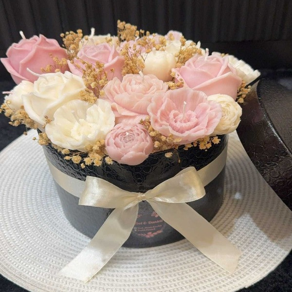Large size Handmade Flower Bouquet Candles
